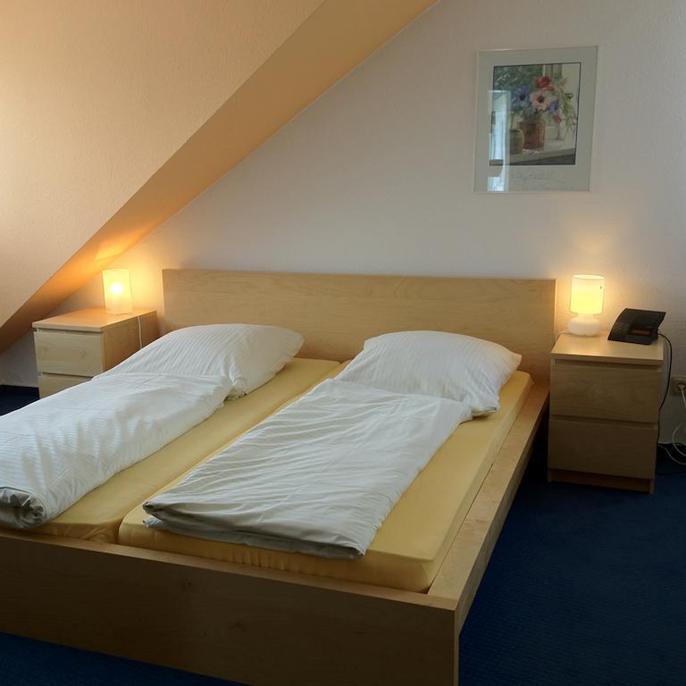 Apartmenthaus Somborn Bochum Quarto foto